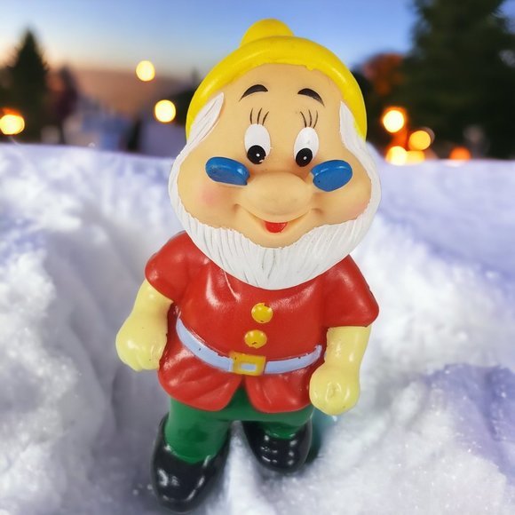 Disney's the Seven Dwarfs 7-Colorful Rubber Squeak Toys a Snow White Colectible - Picture 3 of 16